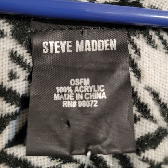 NWT Steve Madden OSFM multi plaid kimono - Picture 4 of 9